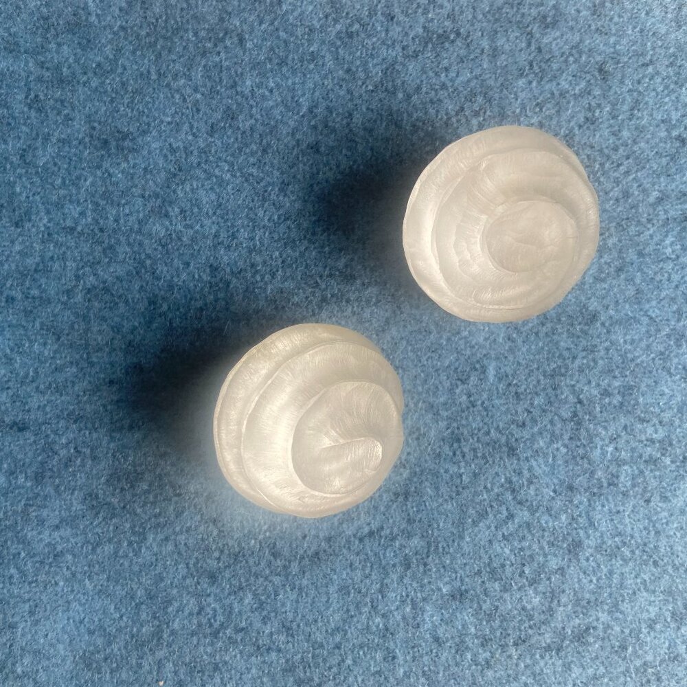 Hand Carved lucite swirl earrings. Inspired by Alexis Bittar